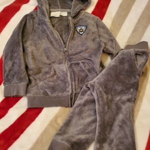 Fleece jogging suit